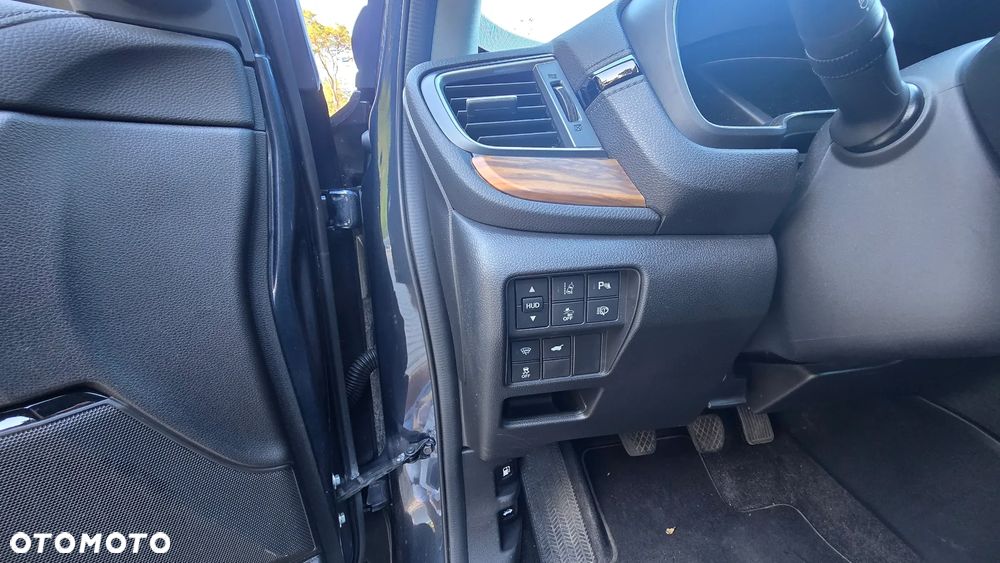 Honda CR-V 1.5T 4WD Executive - 22