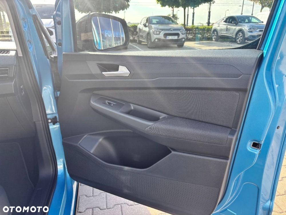 Ford Tourneo Connect Grand - 21