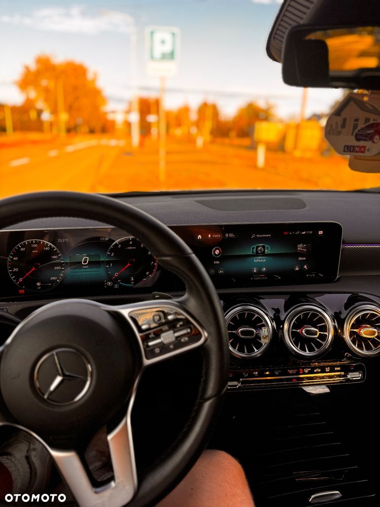 Mercedes-Benz Klasa A 200 7G-DCT - 10