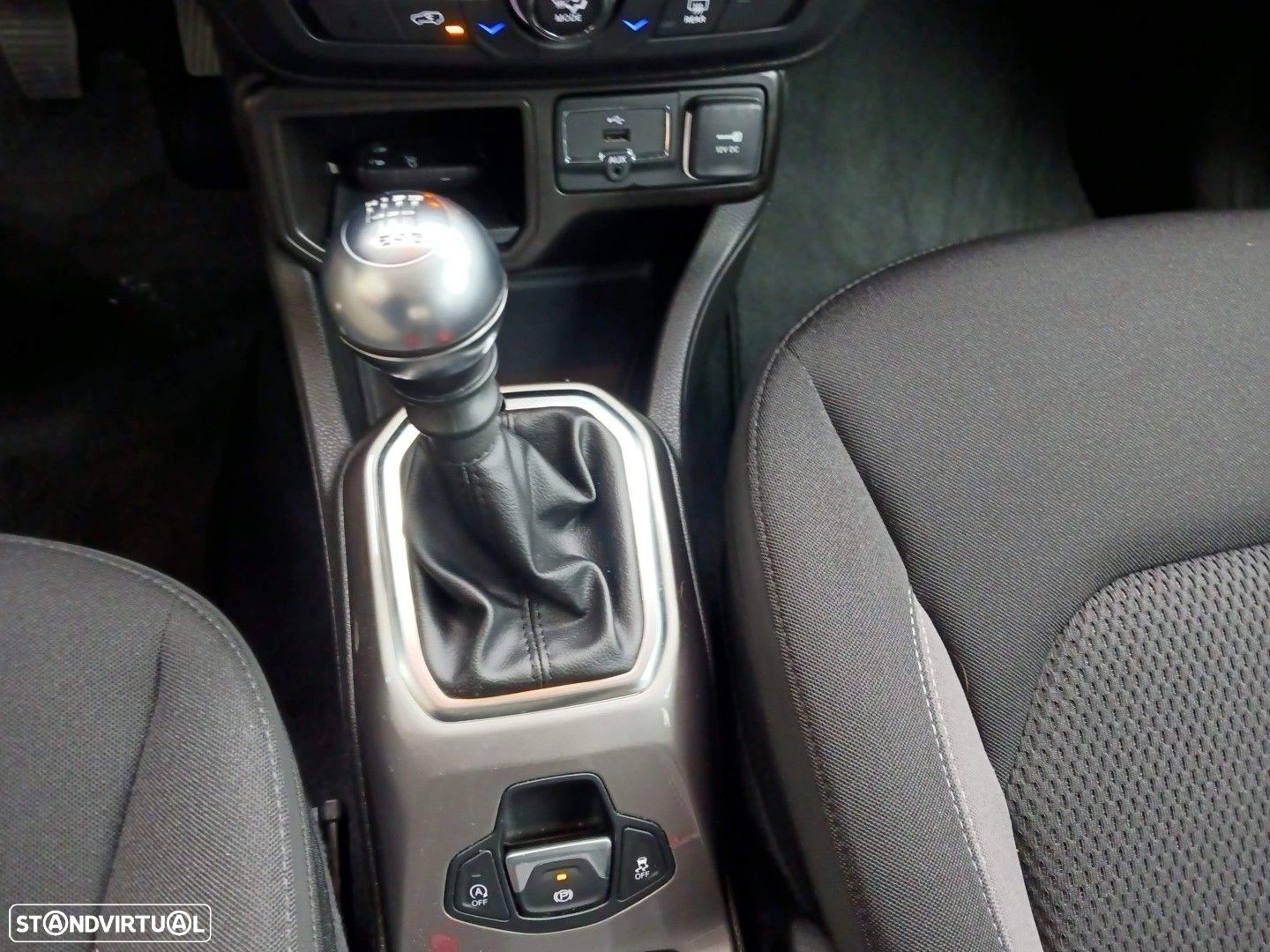 Jeep Renegade 1.6 MJD Limited - 21