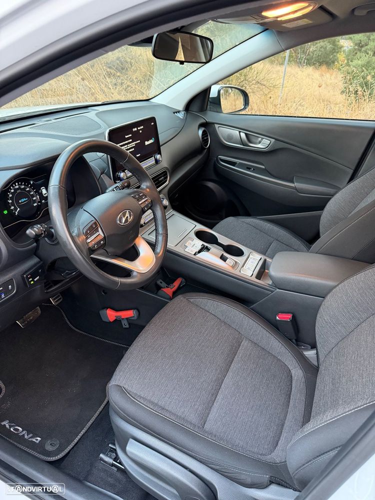 Hyundai Kauai EV 64.8 kWh Premium - 4