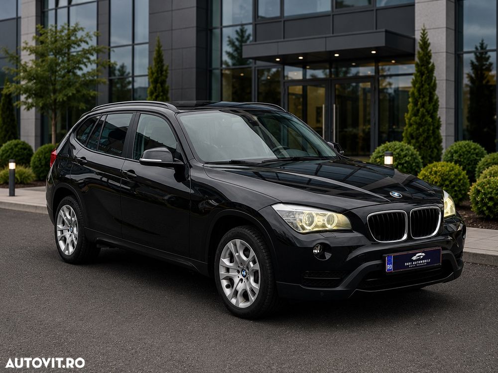 BMW X1 xDrive18d Aut. Sport Line - 1