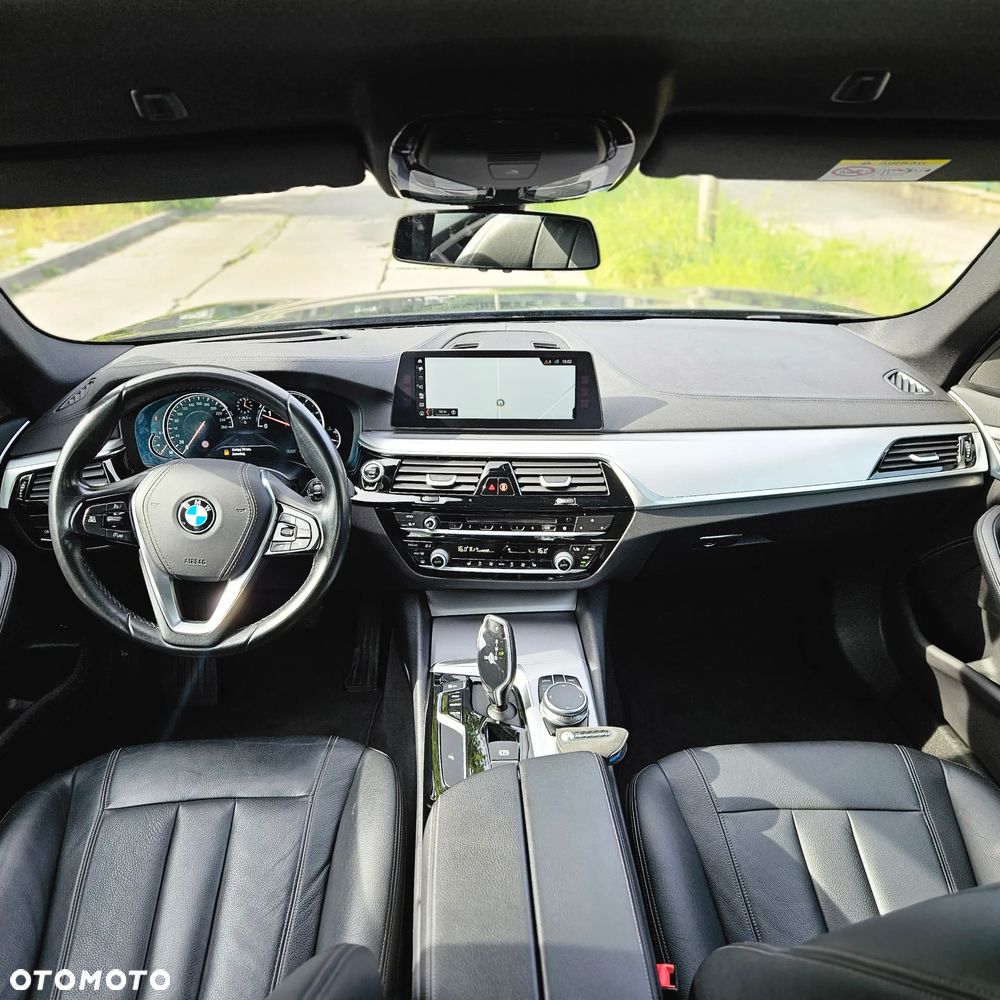 BMW Seria 5 520i M Sport sport - 20
