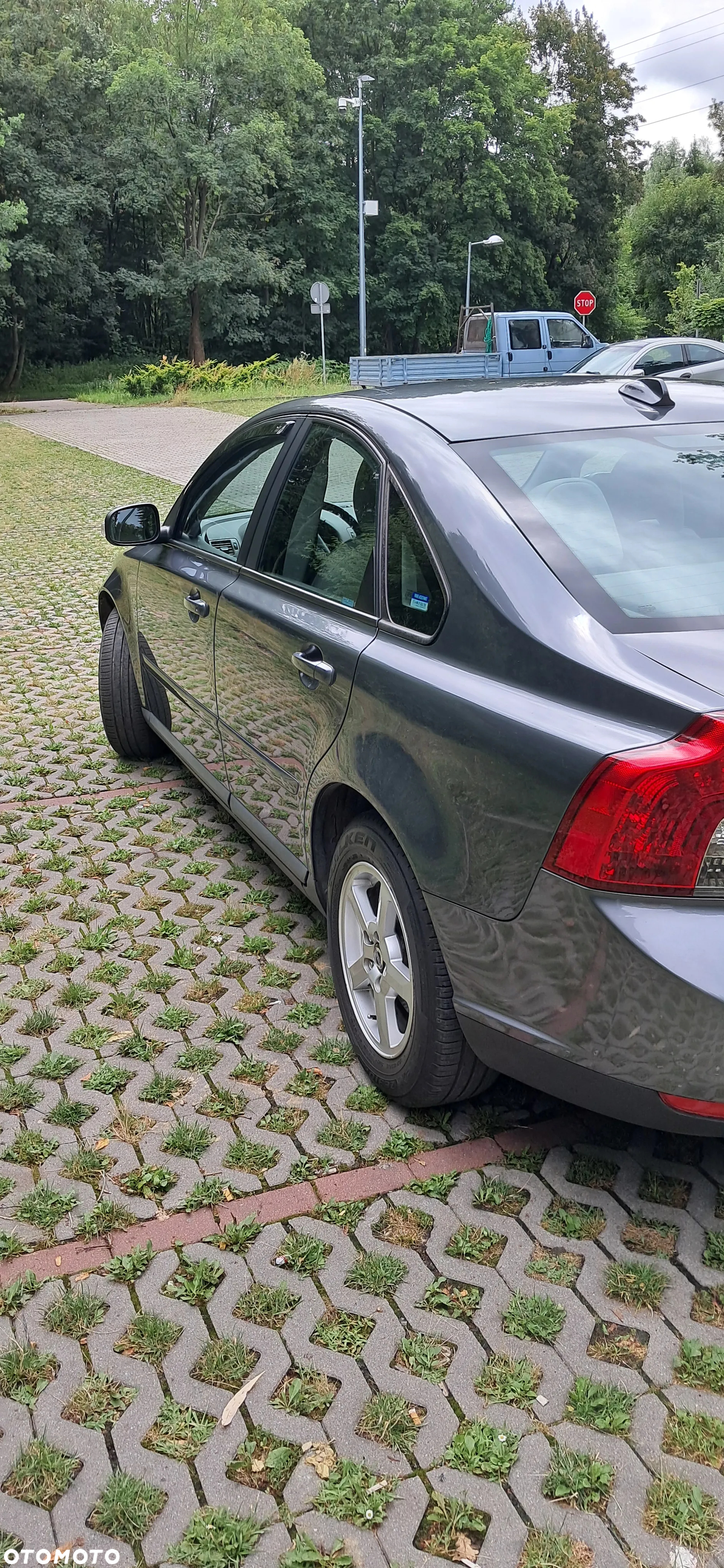 Volvo S40 1.6 - 22