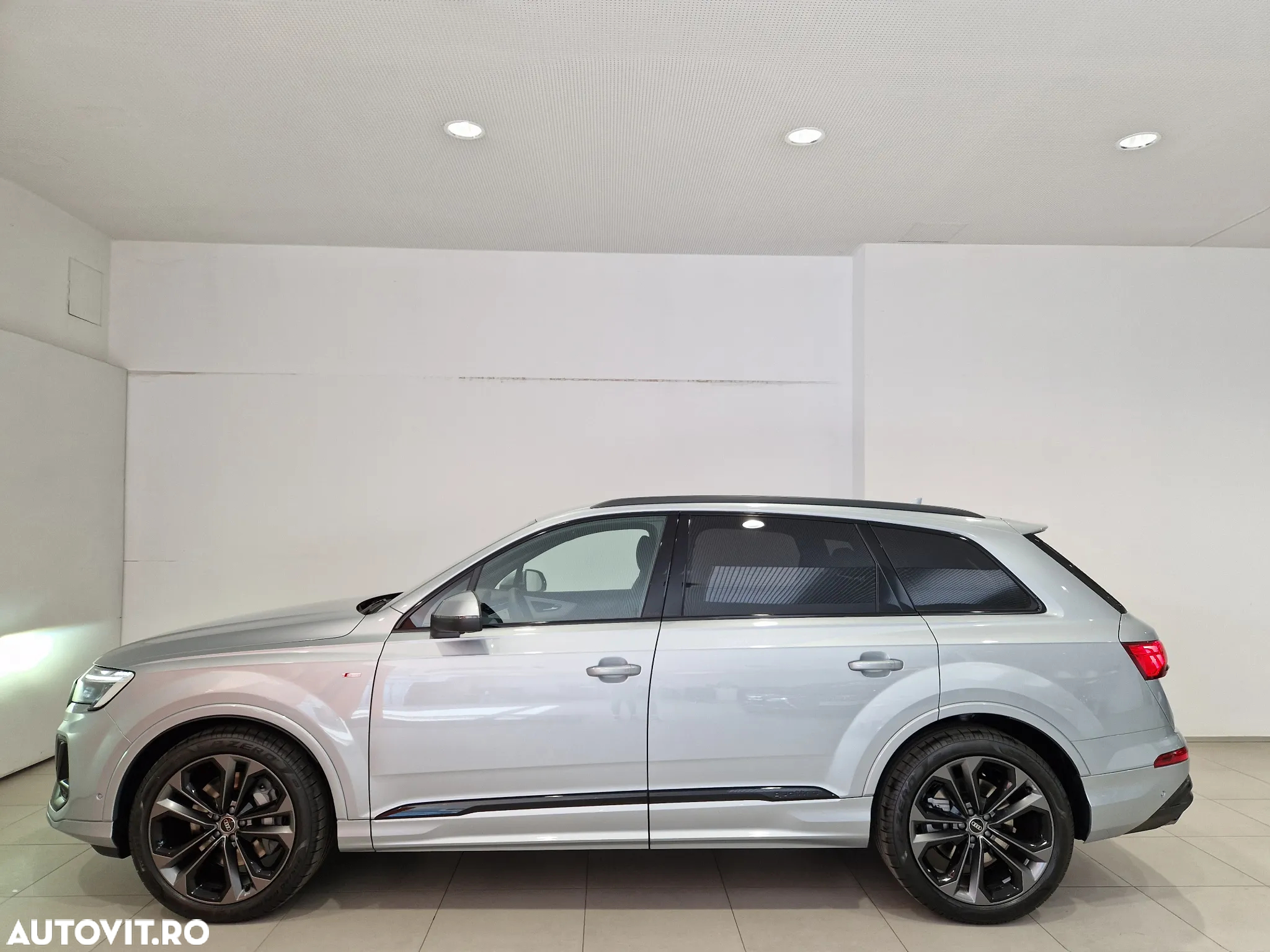 Audi Q7 3.0 55 TFSI quattro Tiptronic S Line - 2