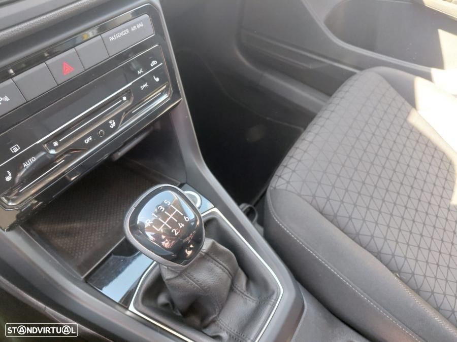 VW T-Cross 1.0 TSI Life - 8