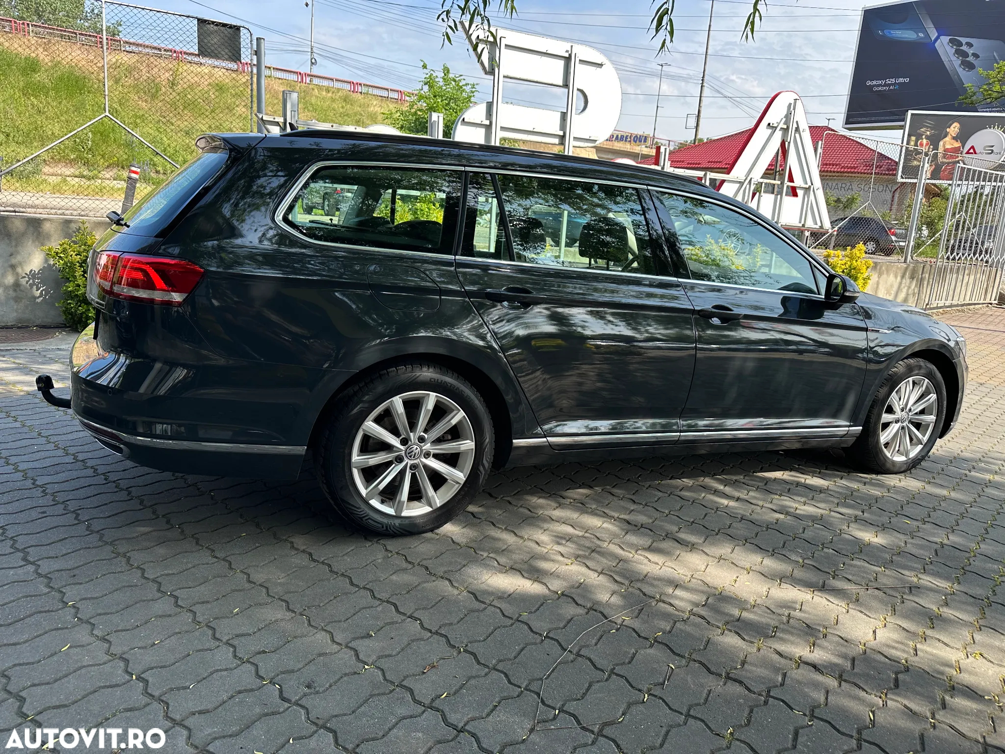 Volkswagen Passat Variant 2.0 TDI DSG (BlueMotion Technology) Comfortline - 15
