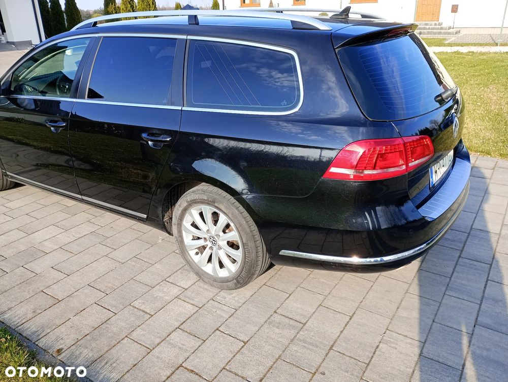 Volkswagen Passat 1.6 TDI Comfortline - 5