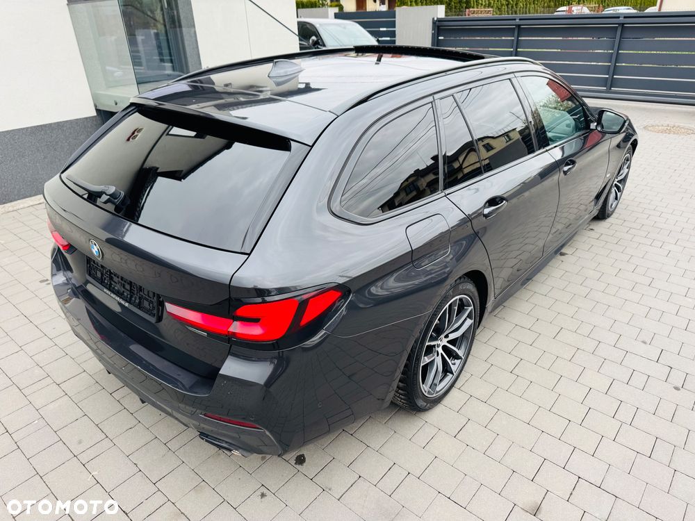 BMW Seria 5 530d xDrive mHEV M Sport sport - 11