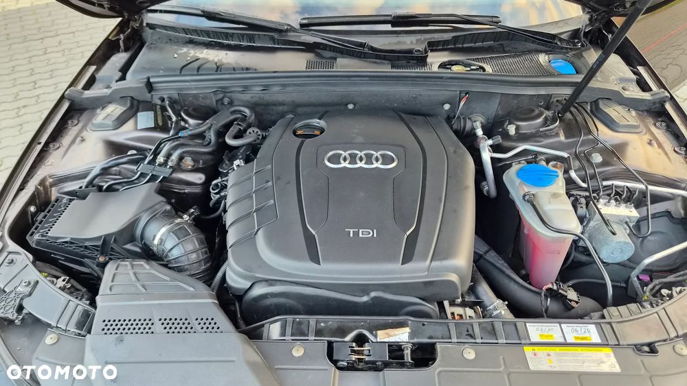 Audi A4 Avant 2.0 TDI DPF S line Sportpaket - 28