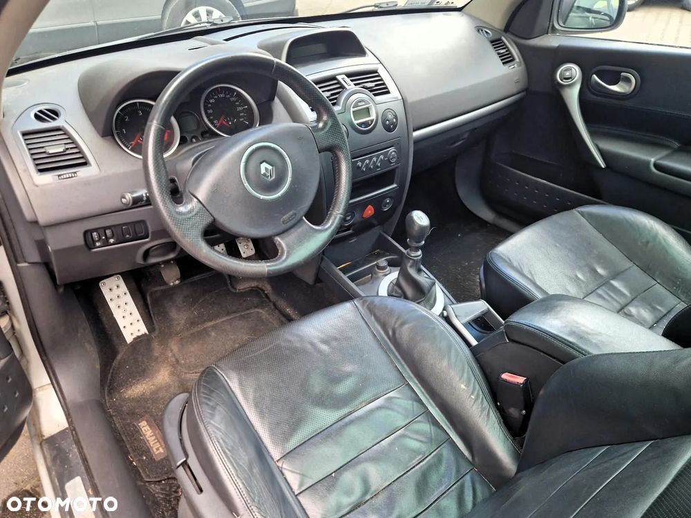 Renault Megane 1.9 dCi Dynamique - 6