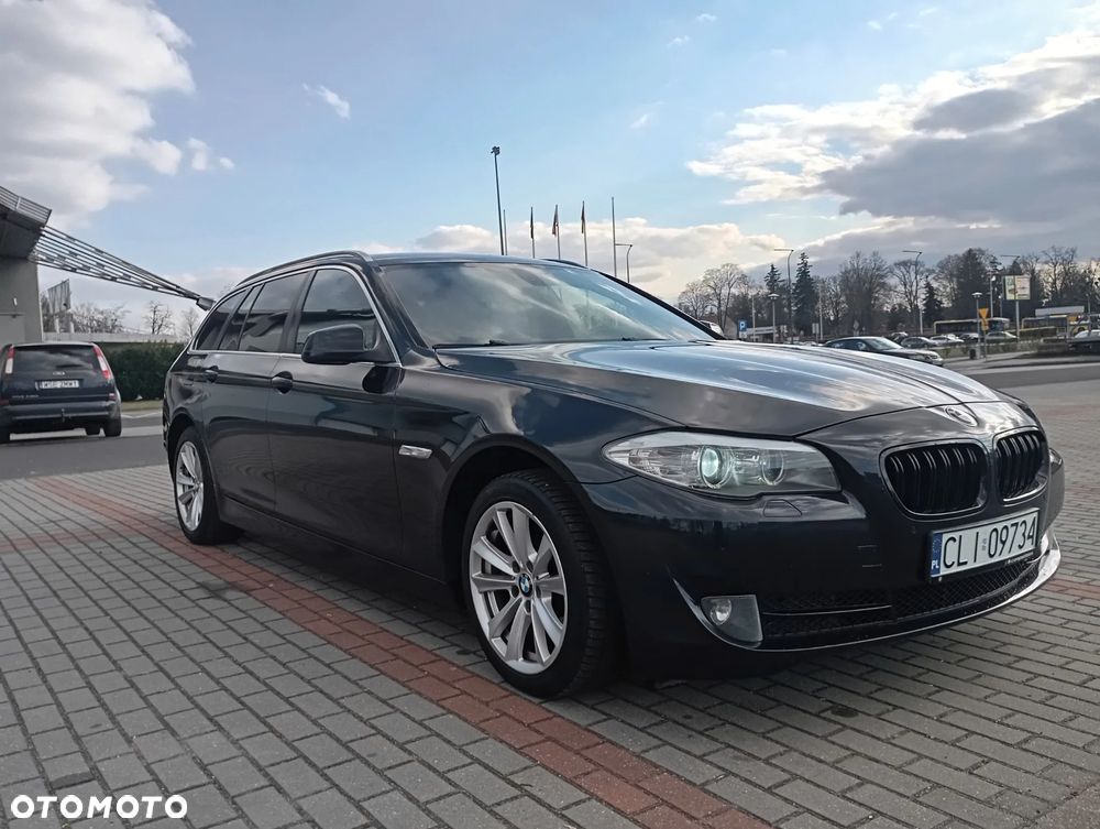 BMW Seria 5 520d - 1
