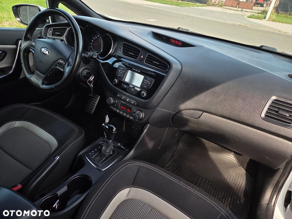 Kia ProCeed 1.6 GDI DCT Spirit - 16