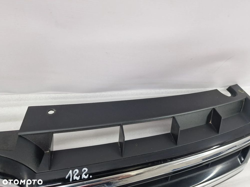 VW TOUAREG 7P6 / 7P 10- ATRAPA / GRILL PRZEDNI PRZÓD , NR 7P6853651A/D , NR AUKCJI GR122 - 13