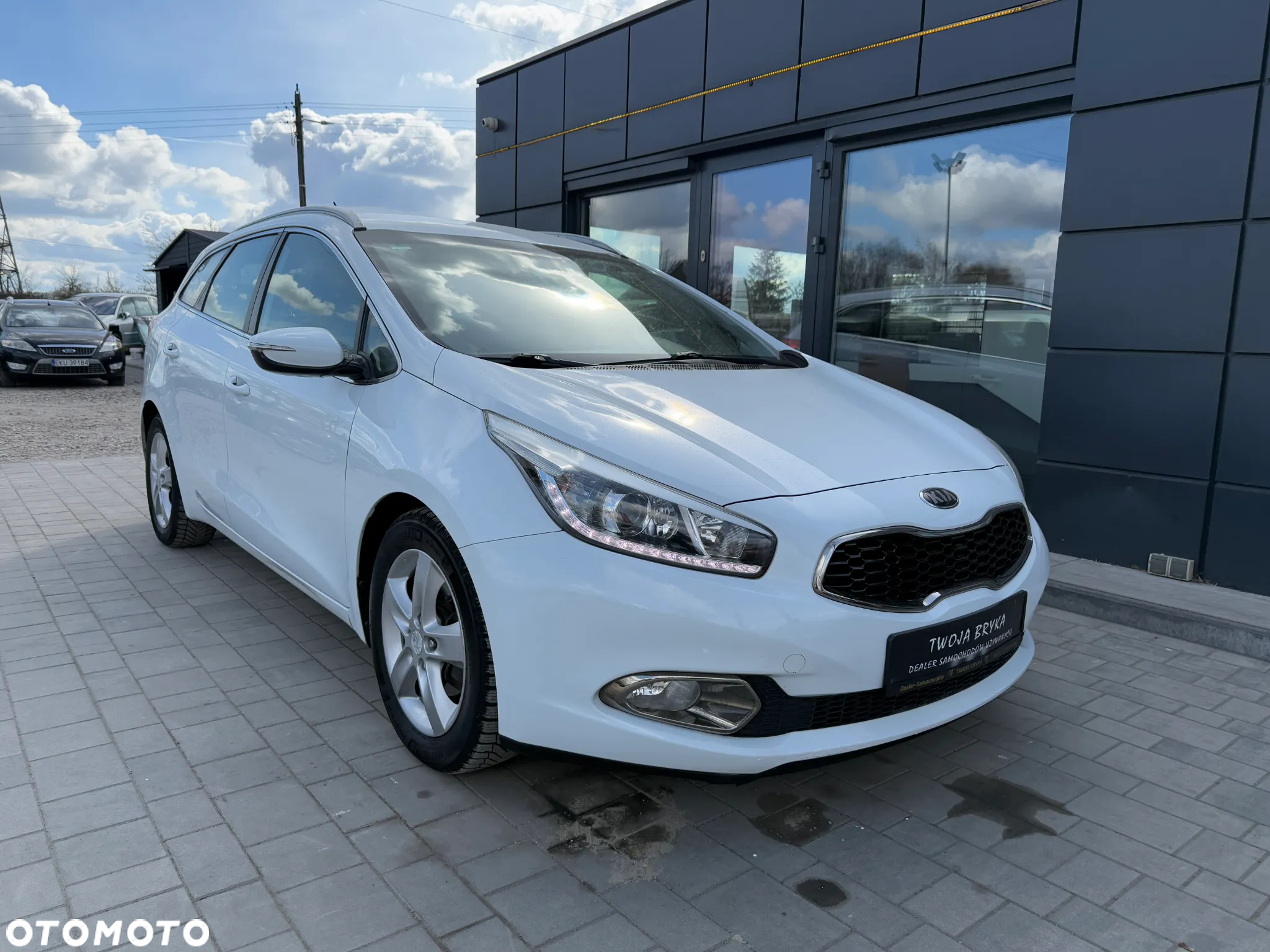 Kia Ceed 1.6 GDI ISG Spirit - 3