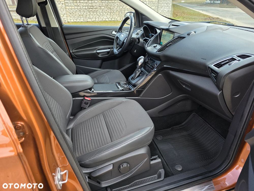 Ford Kuga 2.0 TDCi AWD Titanium - 12