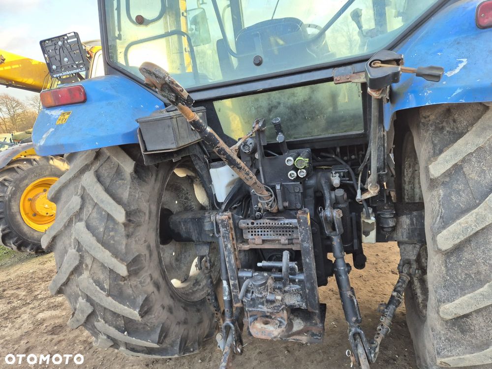 New Holland T5040 - 18