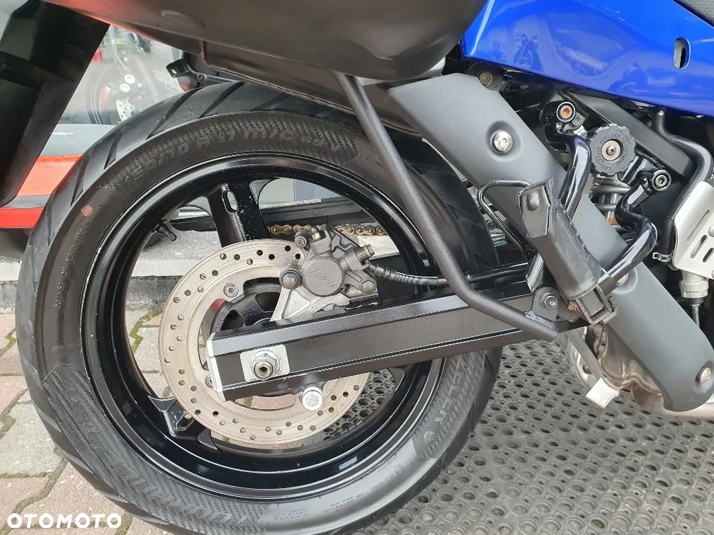 Suzuki DL - 18