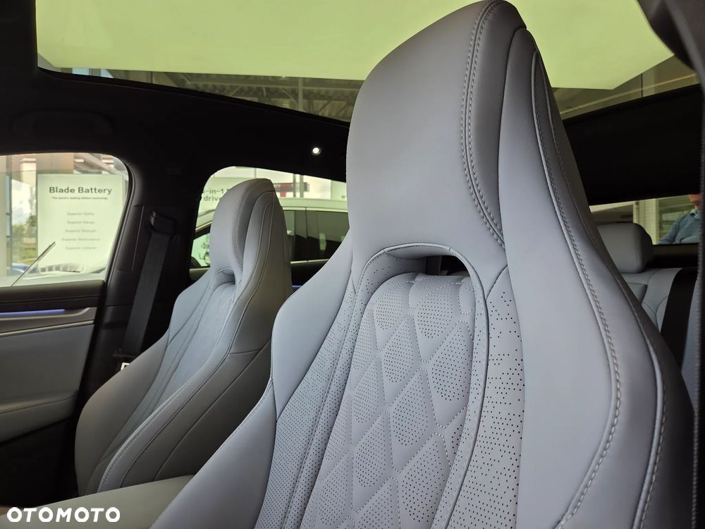 BYD Sealion 7 91.3kWh Excellence AWD - 22