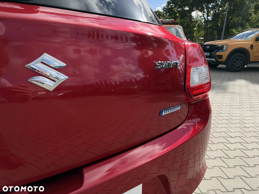 Suzuki Swift 1.2 SHVS Premium Plus - 32