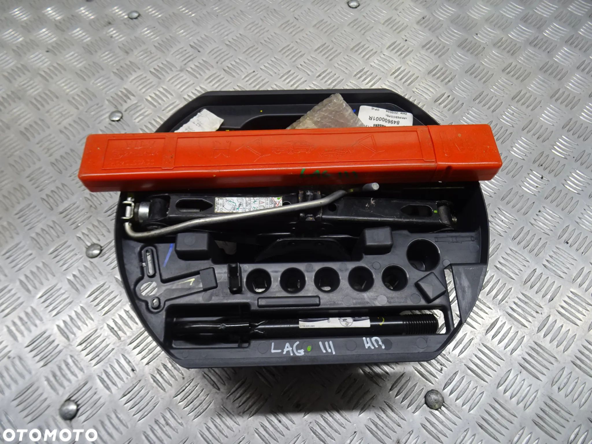 RENAULT LAGUNA III HB 07-12 2.0DCI ZESTAW NAPRAWCZY WKŁAD LEWAREK UCHO HOLOWNICZE KLUCZ TRÓJKĄT - 1