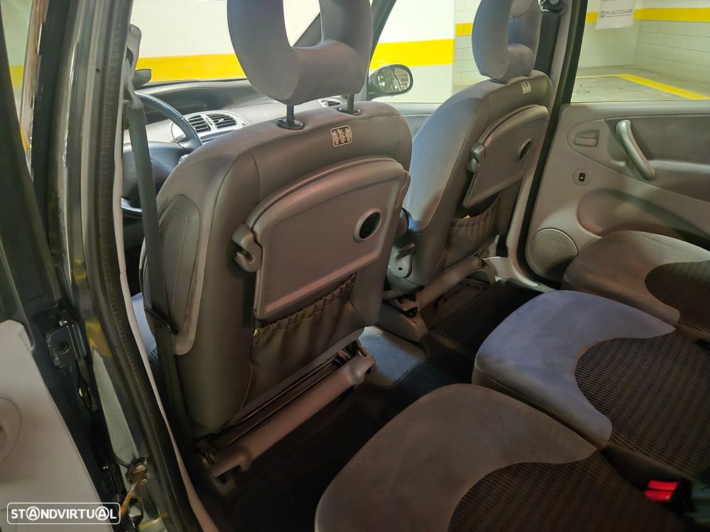 Citroën Xsara Picasso 1.6 HDi Exclusi. - 25