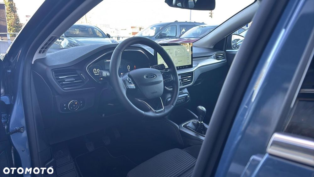 Ford Focus 1.0 EcoBoost Titanium X - 12