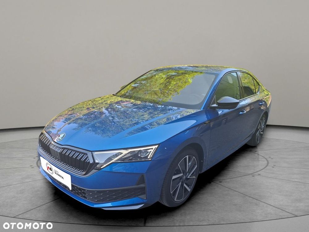 Skoda Octavia 1.5 TSI e-Tec Sportline DSG - 2