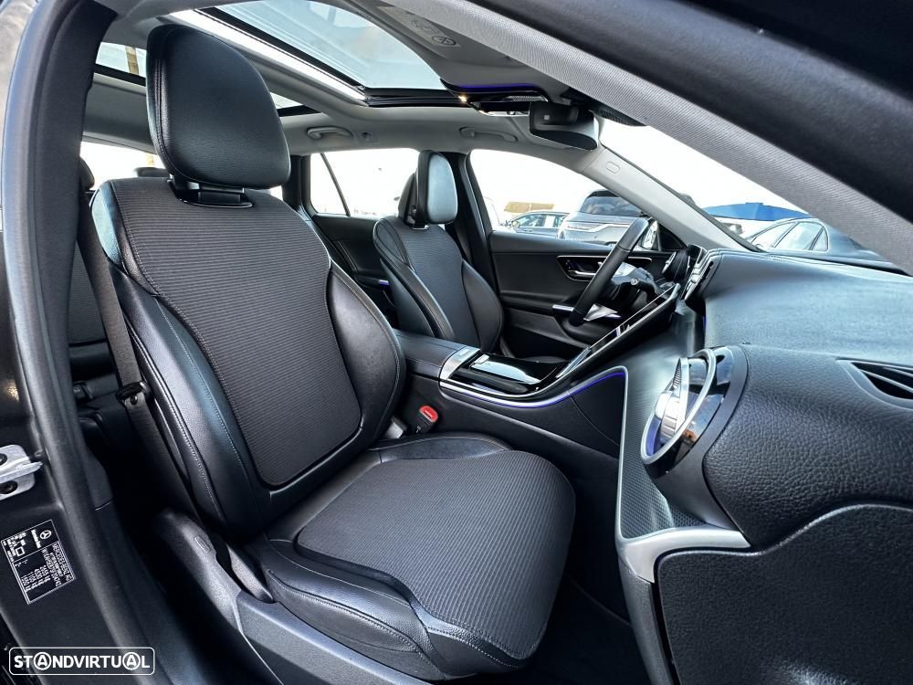 Mercedes-Benz C 300 e T 9G-TRONIC Avantgarde - 6