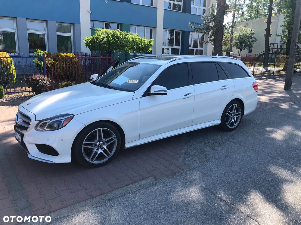 Mercedes-Benz Klasa E 350 4-Matic Elegance - 1