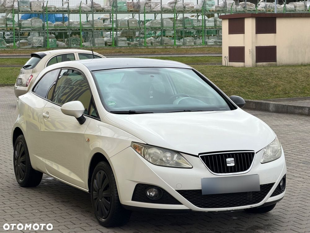Seat Ibiza SC 1.6 16V Sport - 2
