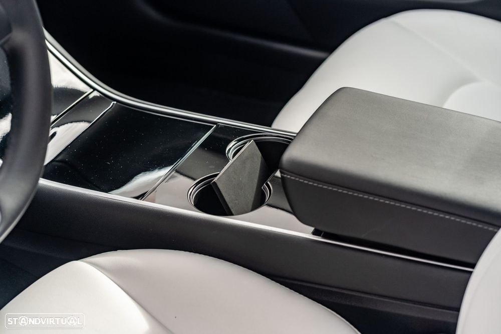 Tesla Model 3 Long Range Tração Integral Premium - 21