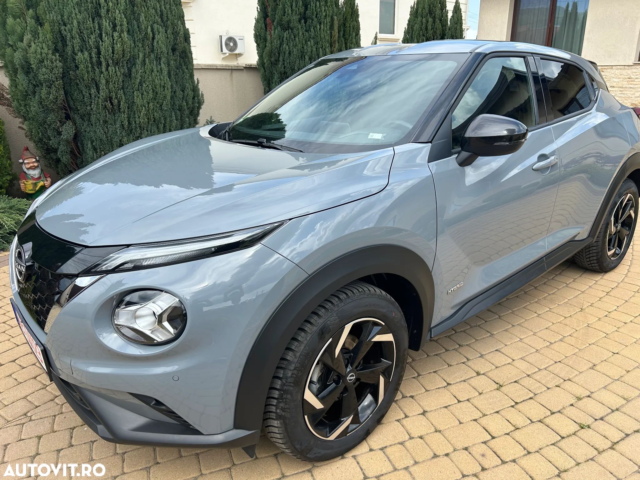 Nissan Juke 1.6 Hybrid 4AMT N-Connecta - 1