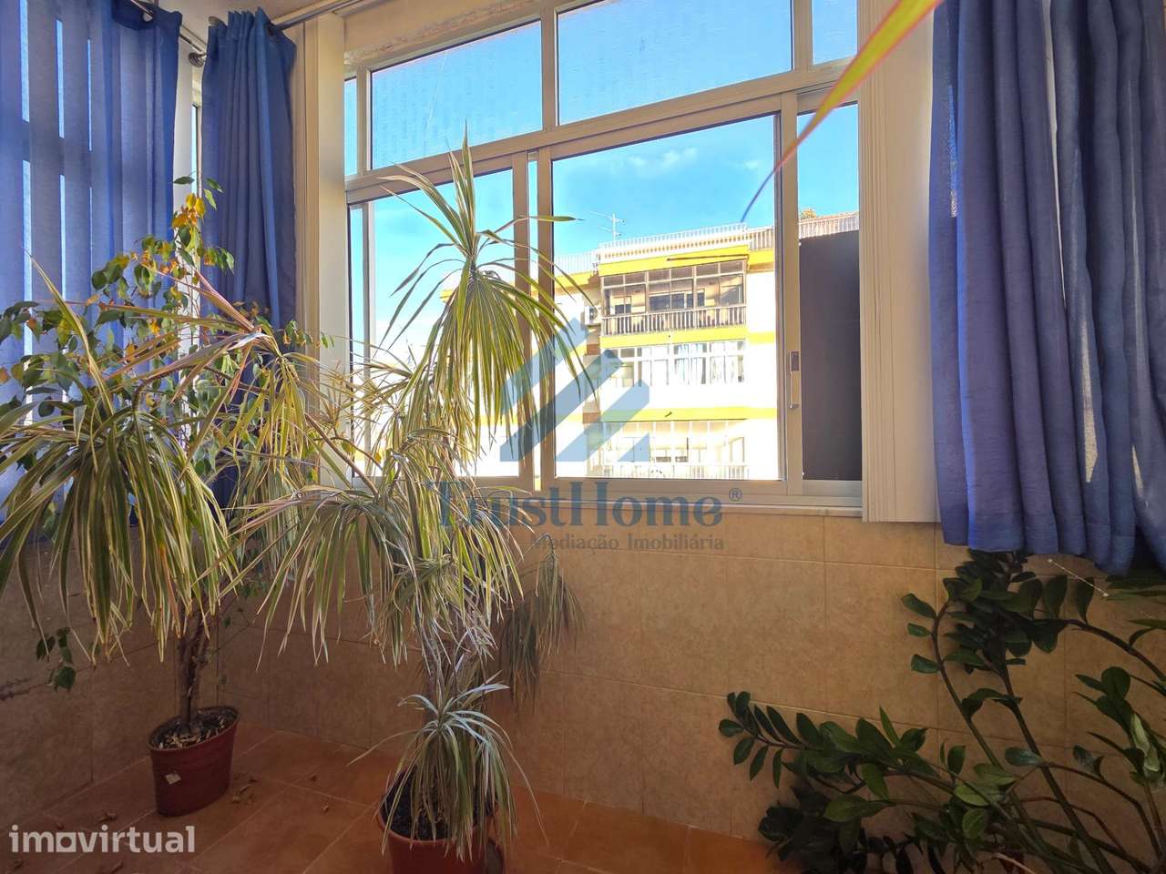 T3 com varanda e vista panorâmica sobre o Parque da Paz – Almada - Grande imagem: 2/39