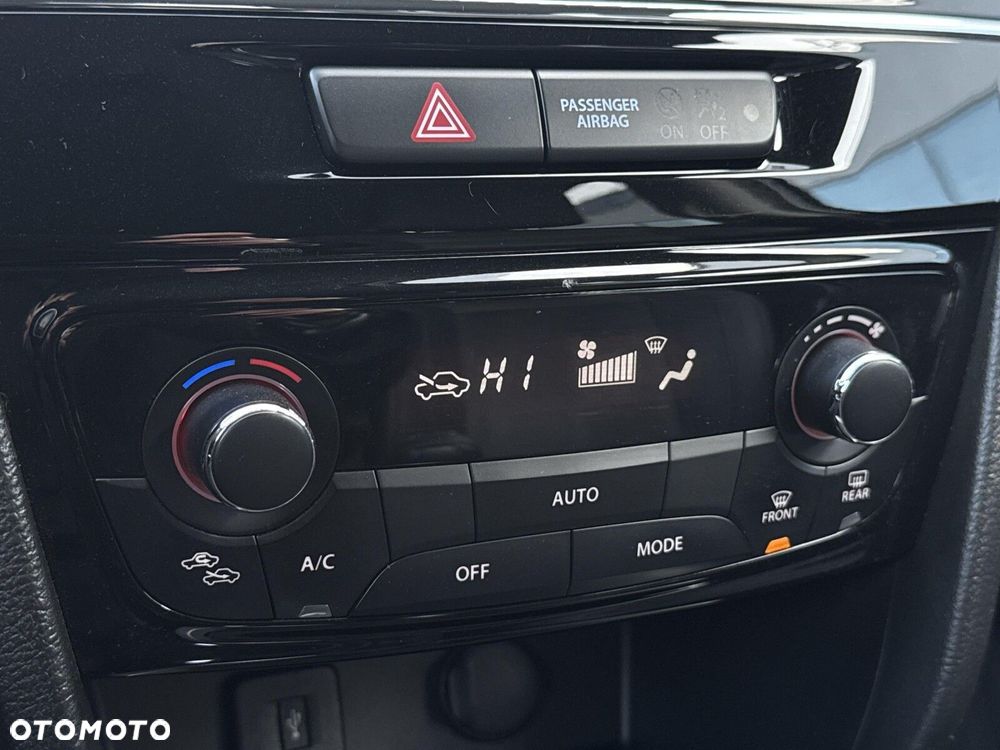 Suzuki Vitara 1.4 Boosterjet Premium 2WD - 29