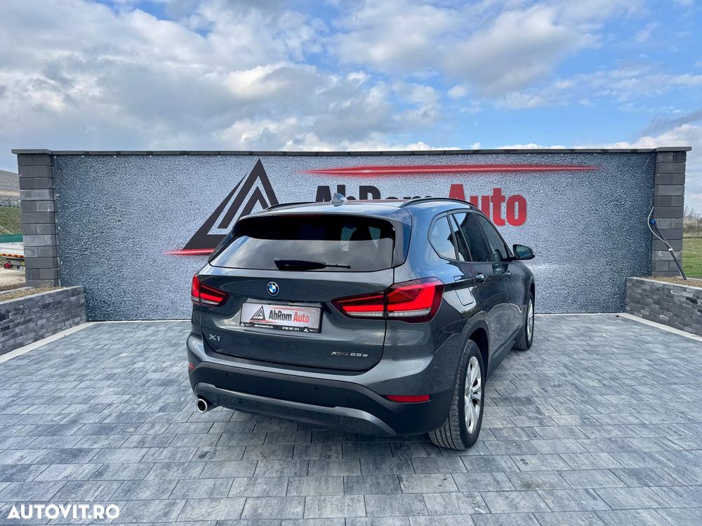 BMW X1 xDrive25e AT PHEV - 3