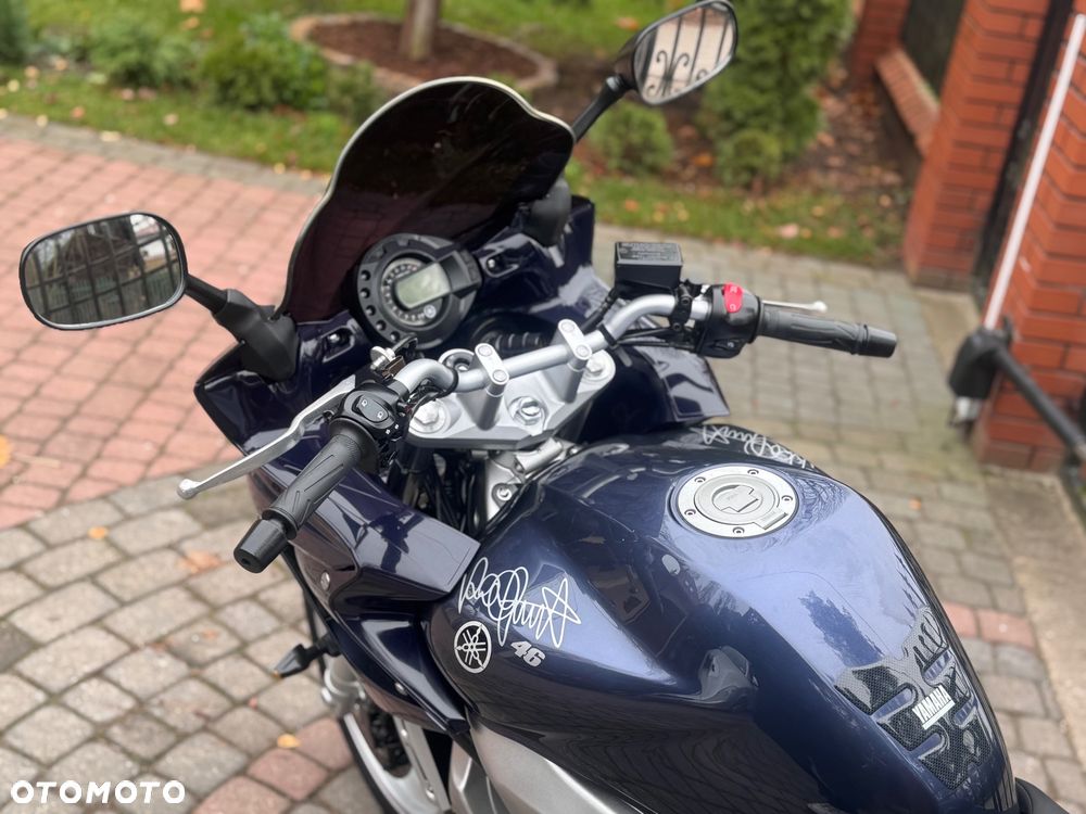 Yamaha FZ6 - 15