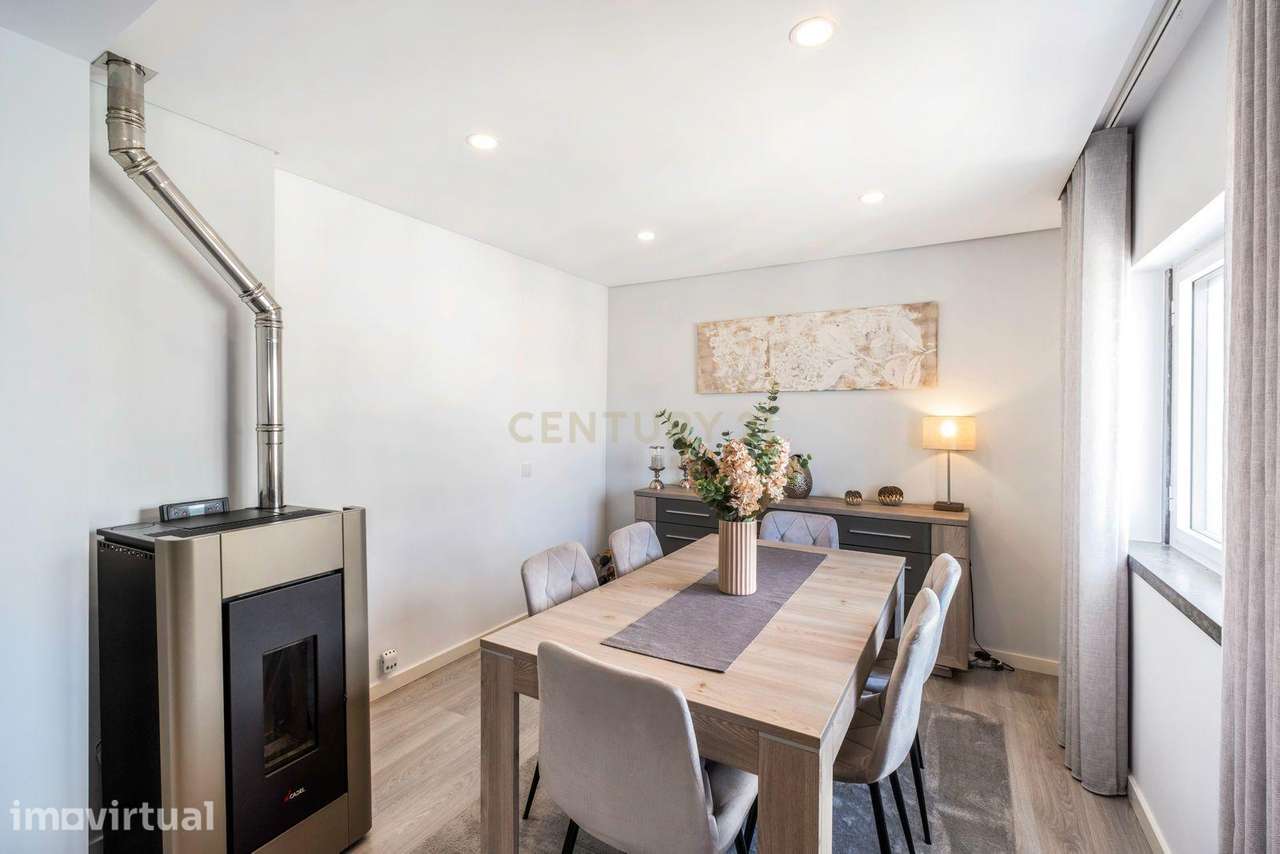 Apartamento T2 Totalmente Remodelado |  No centro da vila de Mafra - Grande imagem: 4/18