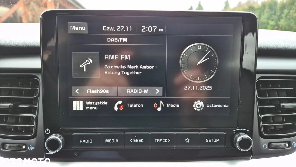 Kia Stonic 1.2 L - 13