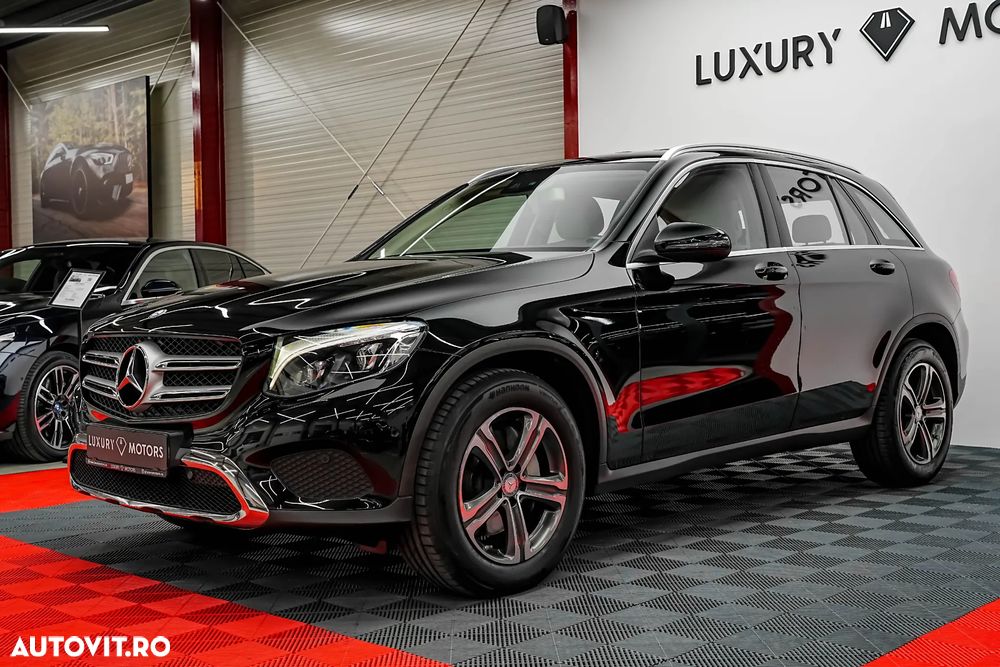 Mercedes-Benz GLC 250 4Matic 9G-TRONIC Exclusive - 1