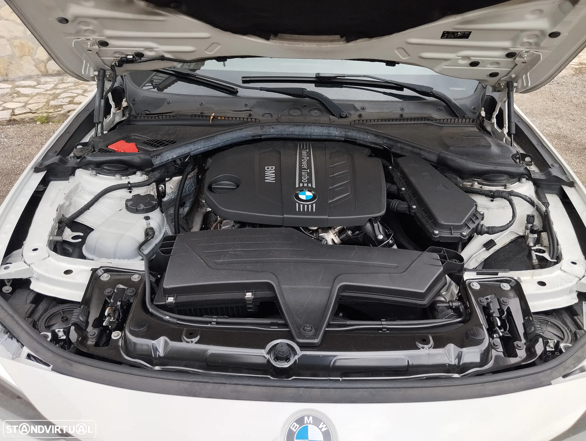 BMW 318 d Touring Line Sport - 30