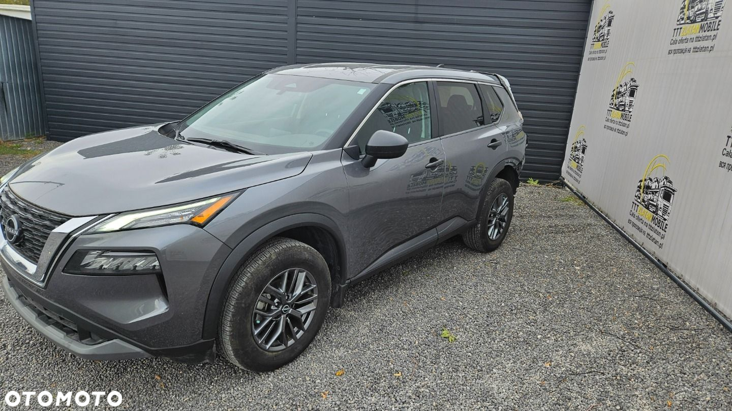 Nissan Rogue - 4