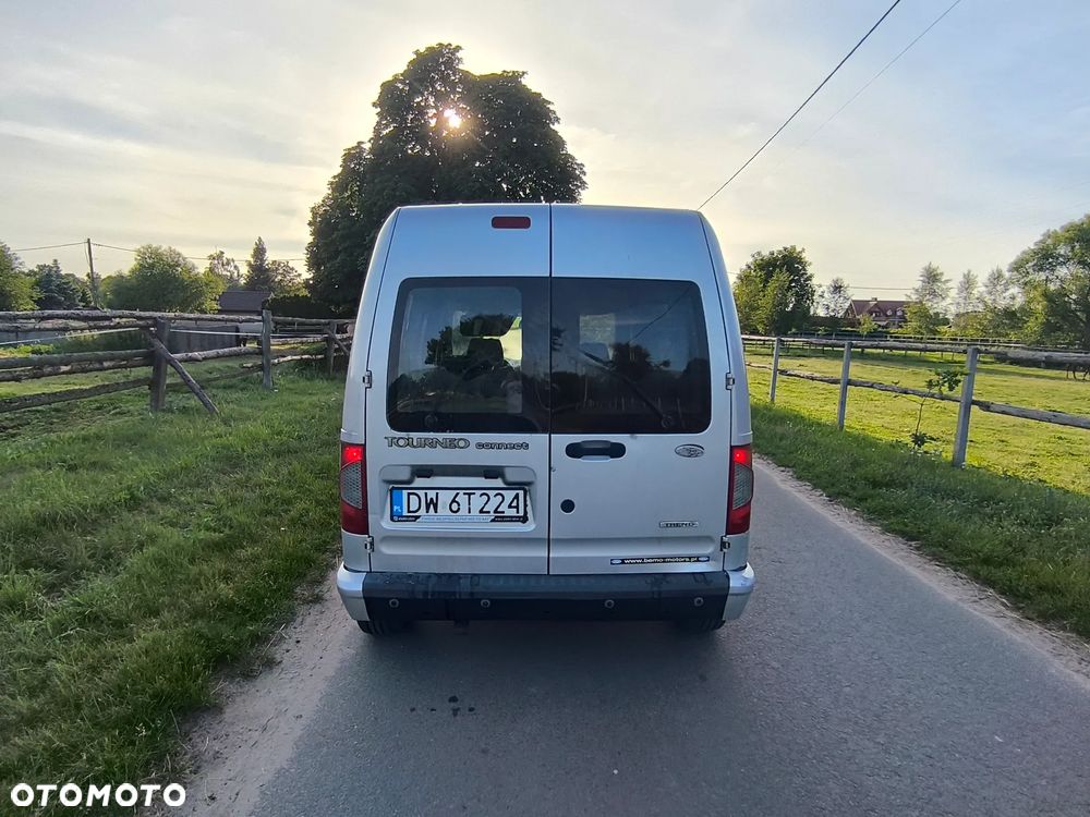Ford Transit Connect - 6