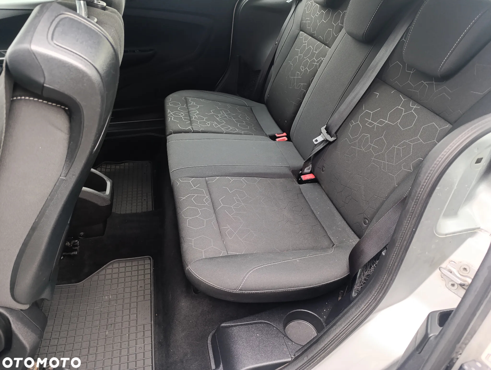 Ford B-MAX 1.5 TDCi Titanium EU6 - 10