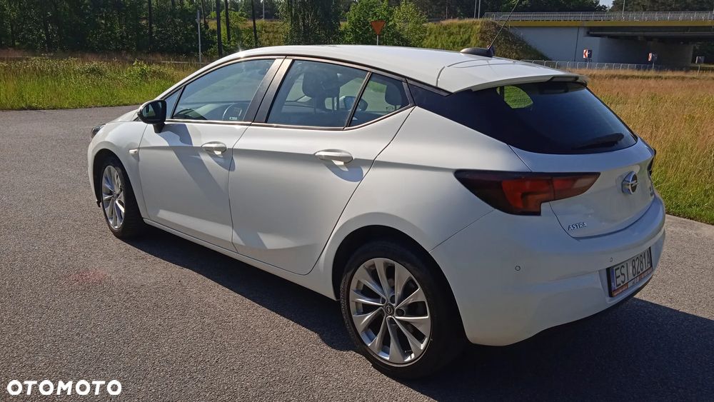 Opel Astra 1.6 D (CDTI) Start/Stop Dynamic - 6