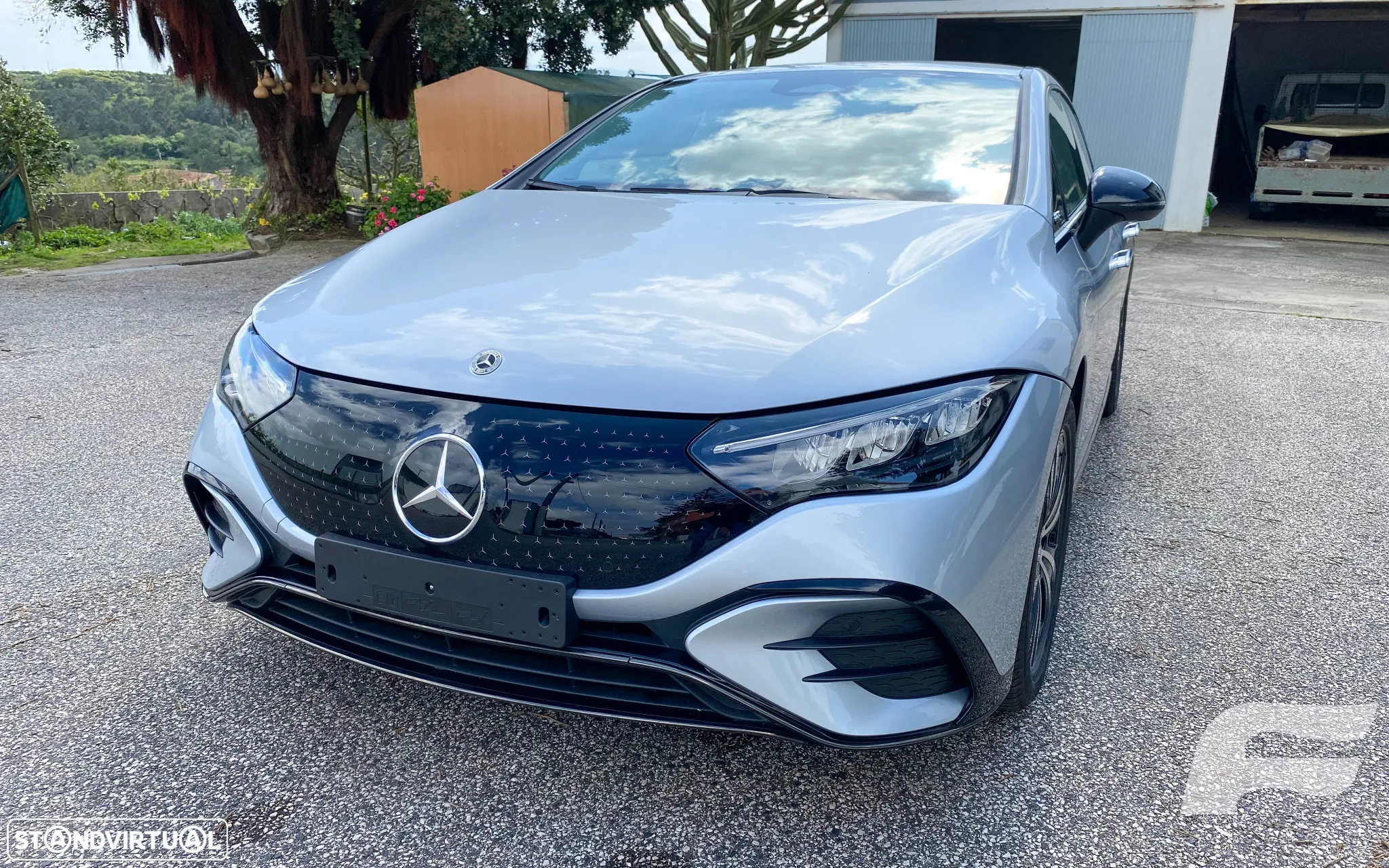 Mercedes-Benz EQE - 2