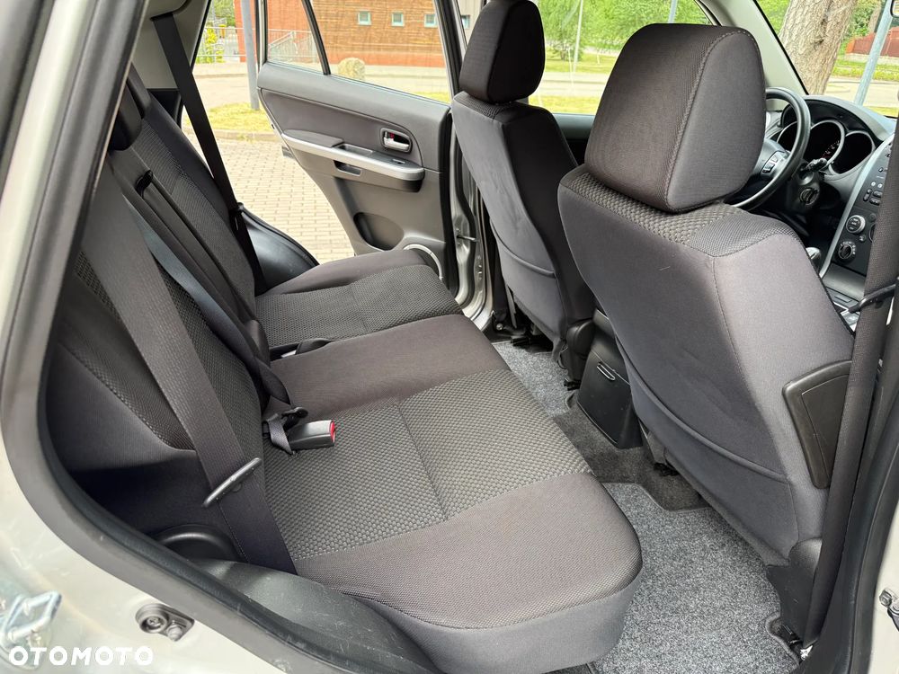 Suzuki Grand Vitara - 18