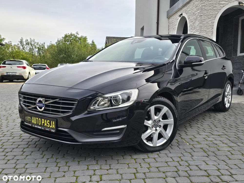 Volvo V60 D4 Summum - 2