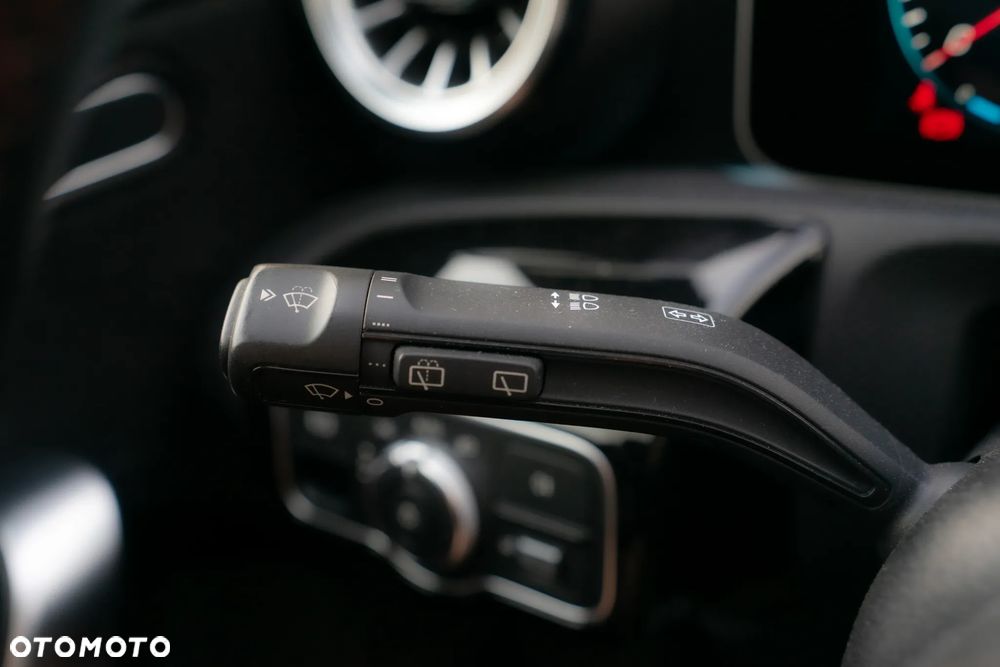 Mercedes-Benz Klasa A 220 d AMG Line 8G-DCT - 26