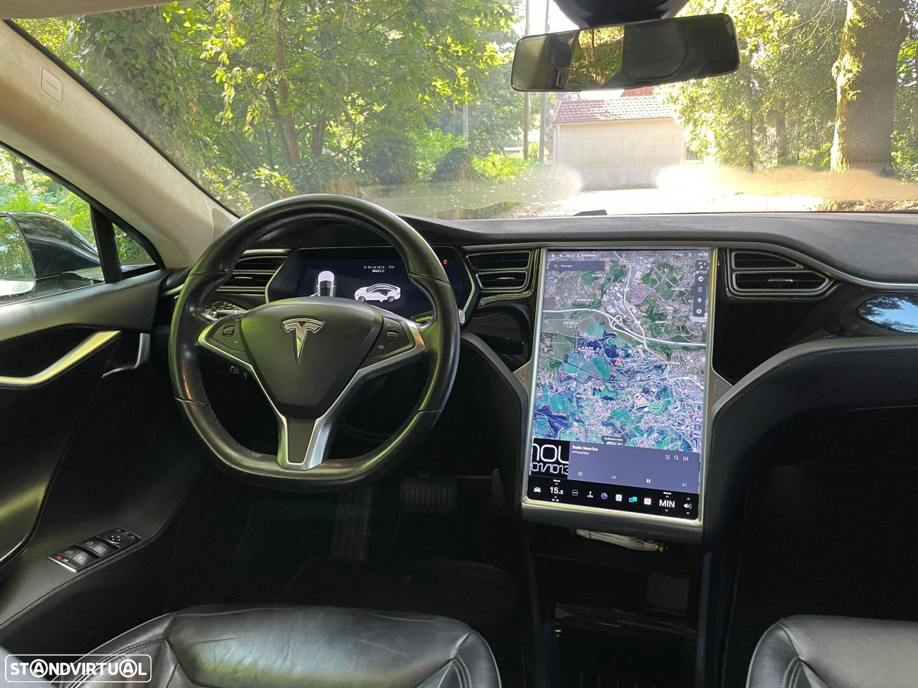 Tesla Model S 90D - 25